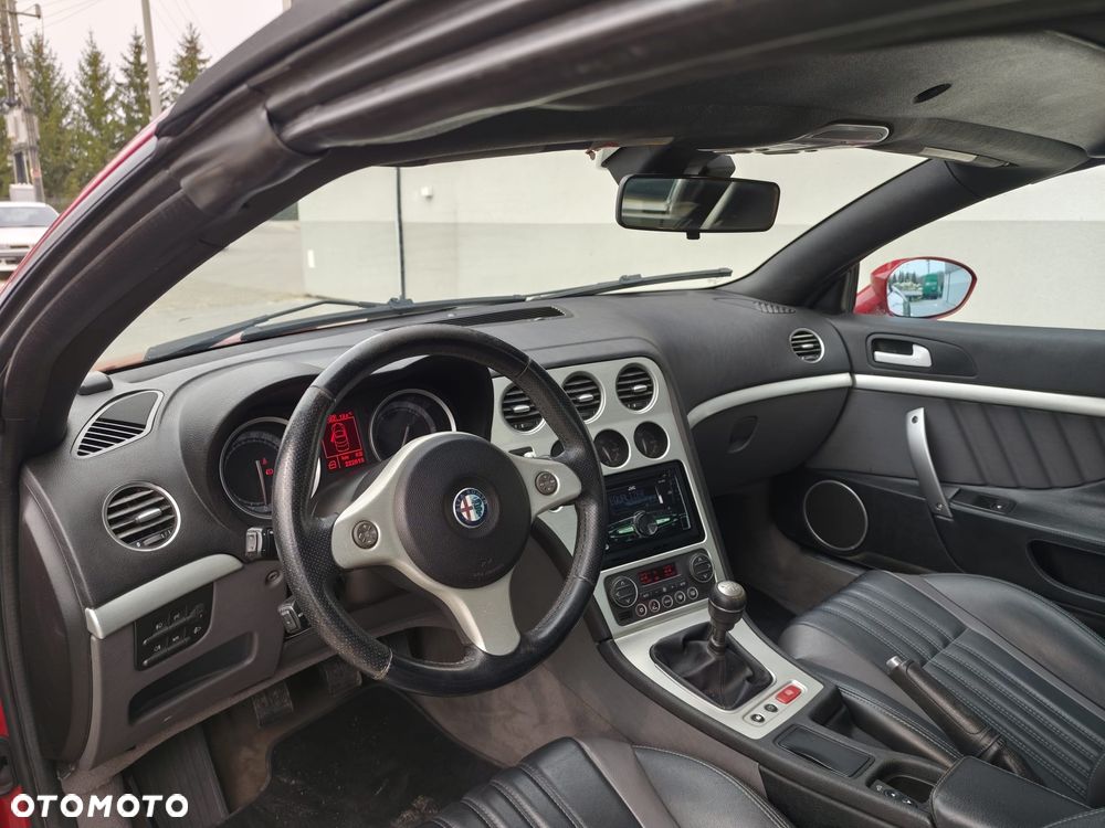 Alfa Romeo Spider 2.2 JTS 16V - 8