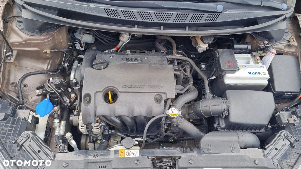 Kia Ceed 1.4 CVVT Vision - 27