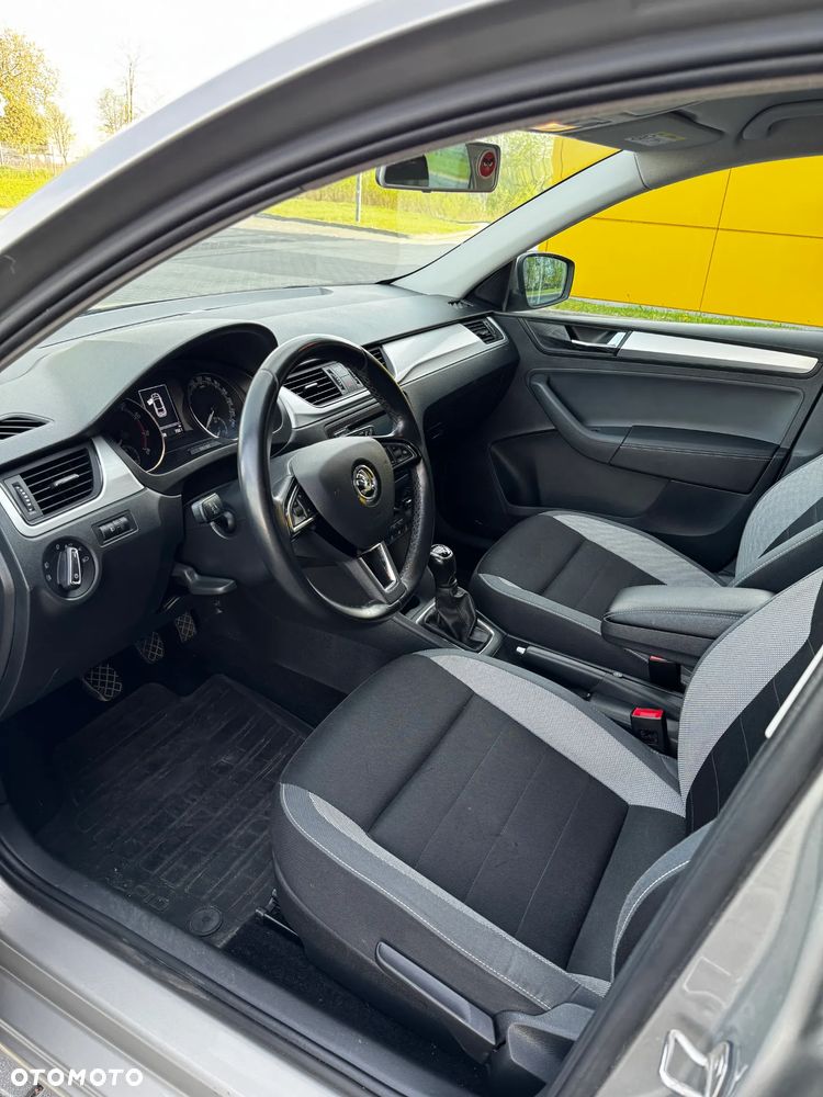 Skoda RAPID 1.0 TSI Ambition - 2