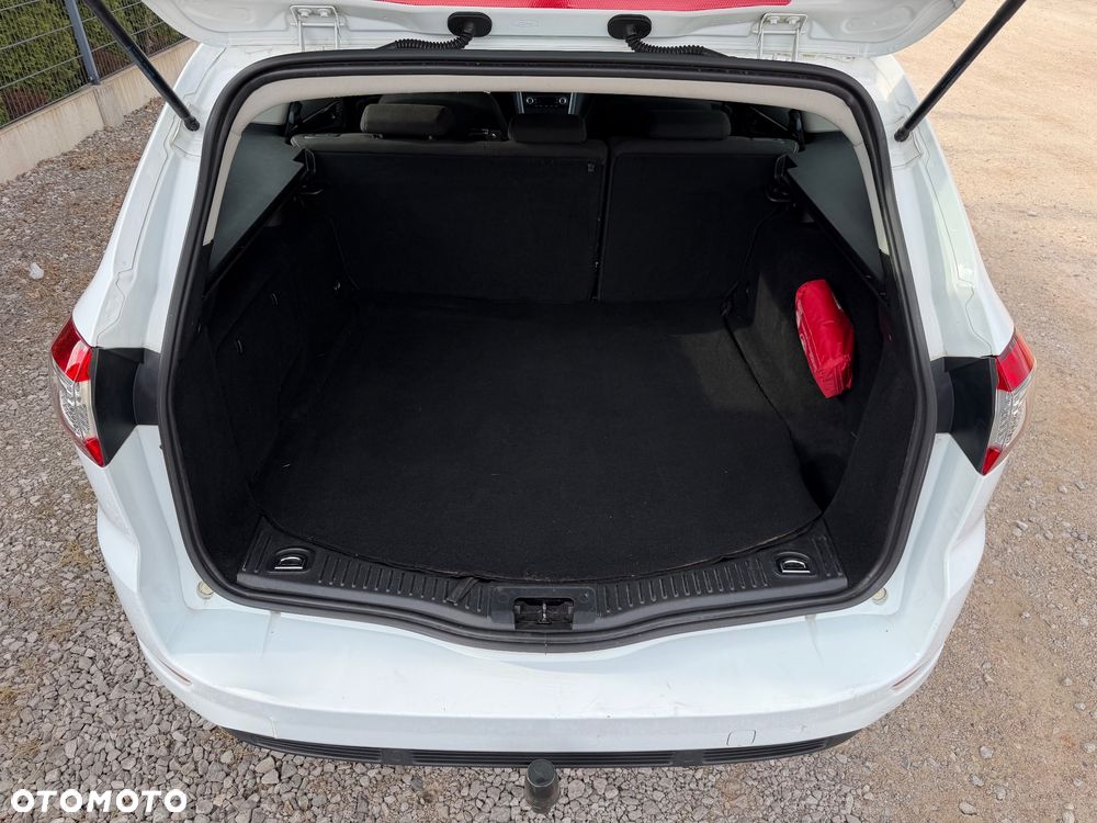 Ford Mondeo 2.0 TDCi Trend - 29