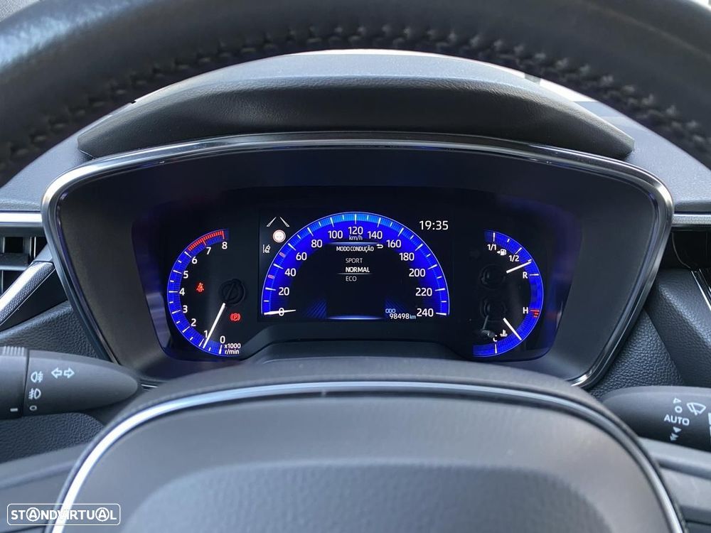 Toyota Corolla Touring Sports 1.2T Comfort+P.Sport - 28