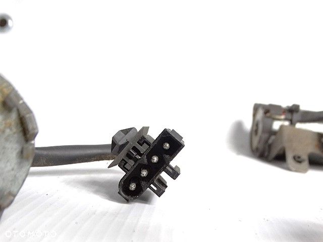 BMW E32 E34 E38 E39 Fotel Silniczek Silnik Napęd Regulacji Wysokości Fotela  Nachylenia Oparcia Brose Bosch 52108350152  8350152  0130008030 - 9