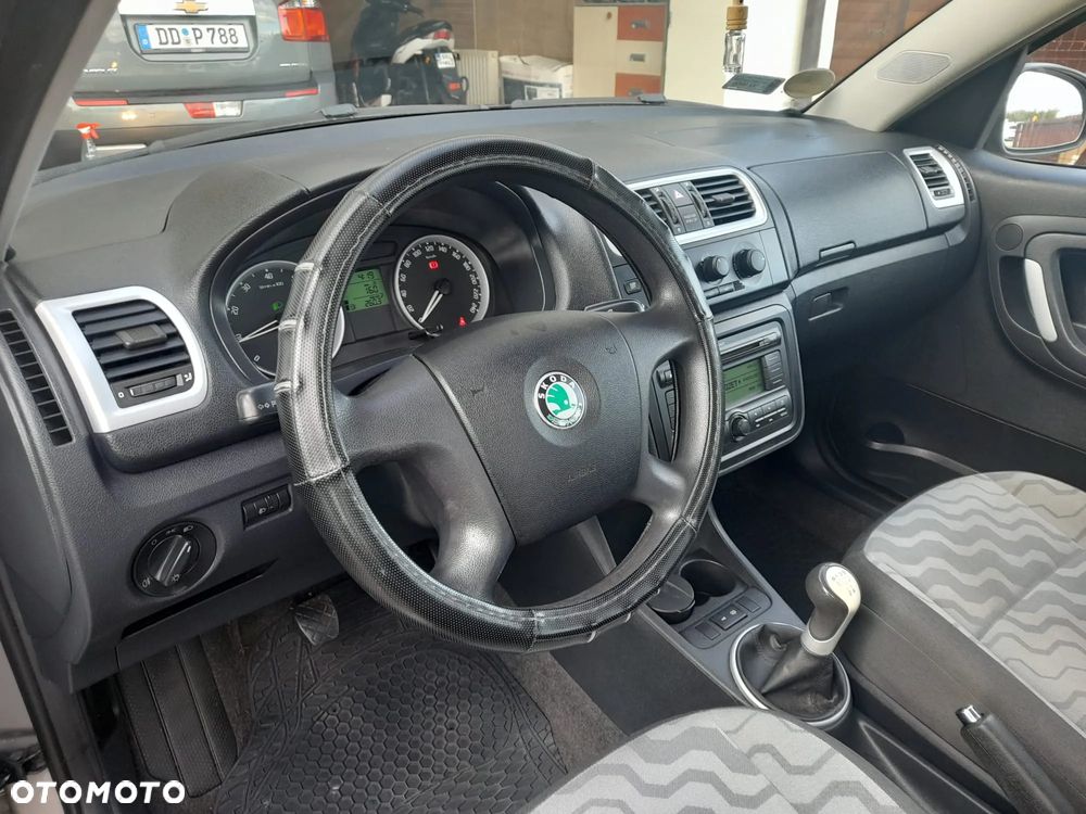Skoda Roomster 1.2 12V Style - 10