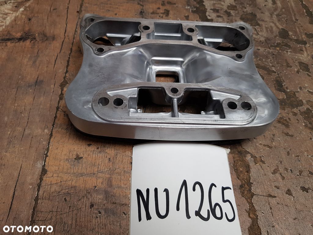 Pokrywa Głowicy Rocker Box Harley Davidson Sportster 17579-07A - 1