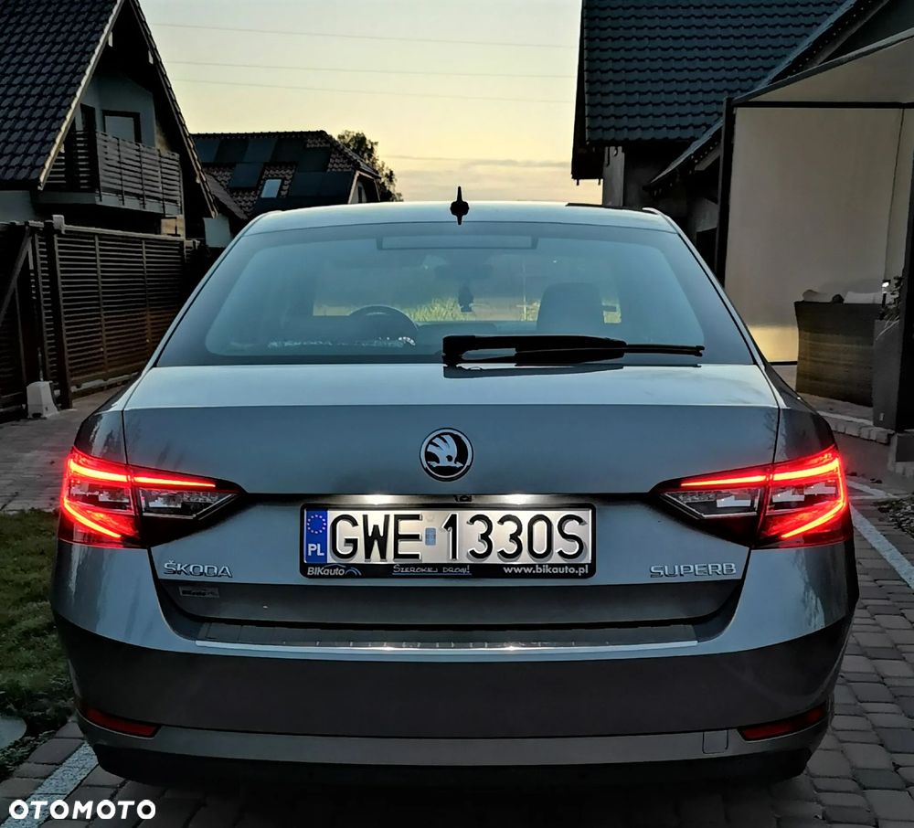 Skoda Superb 1.8 TSI Style DSG - 4