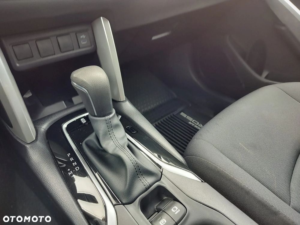 Toyota Corolla Cross - 22