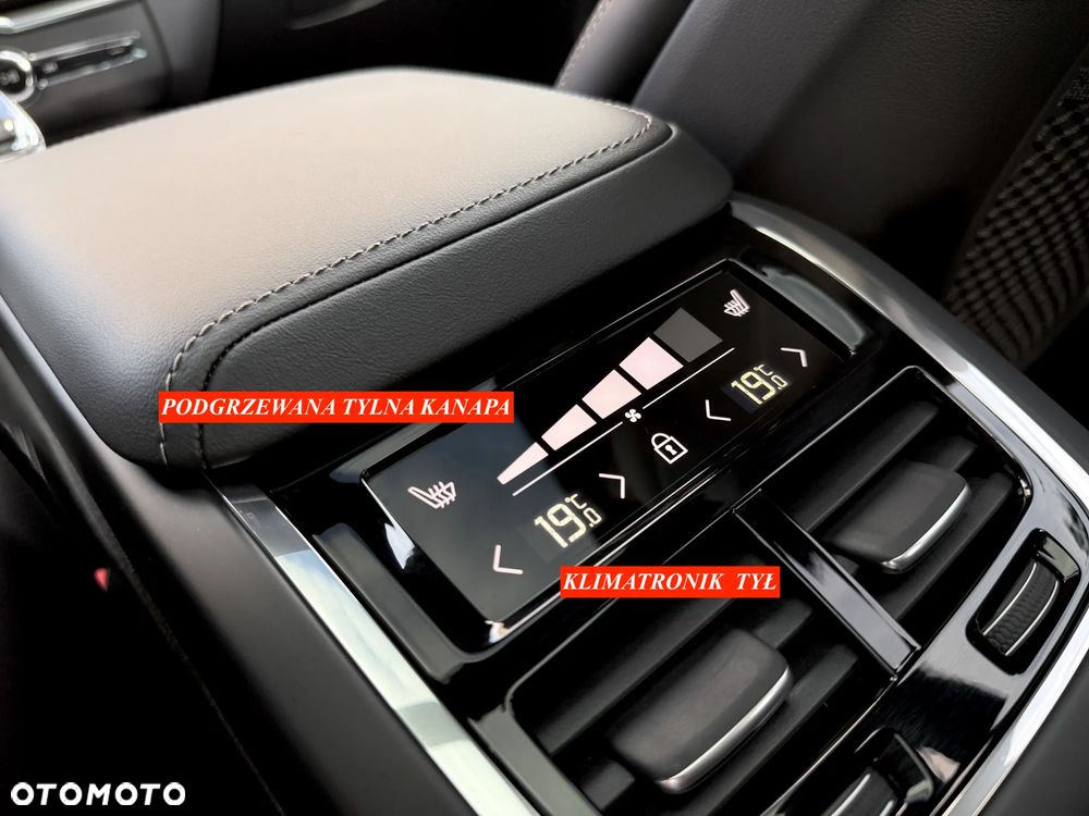 Volvo XC 60 B5 B AWD Geartronic RDesign - 14