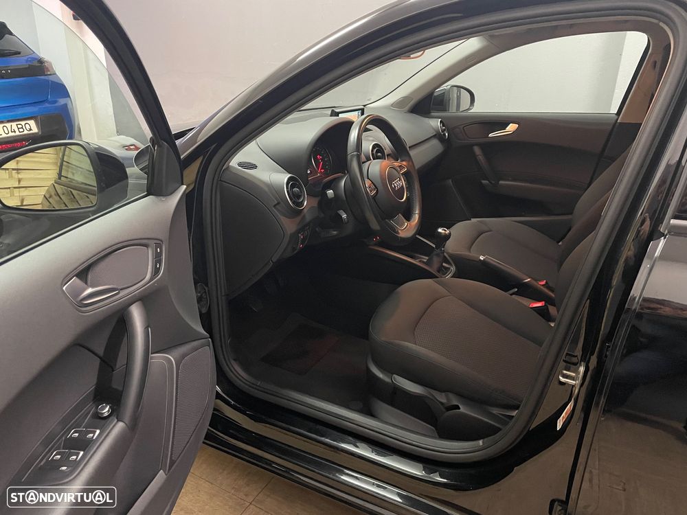 Audi A1 Sportback 1.0 TFSI ultra - 4