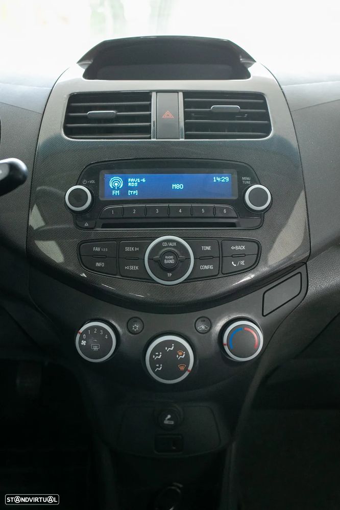 Chevrolet Spark 1.0 LS Bi-Fuel - 6