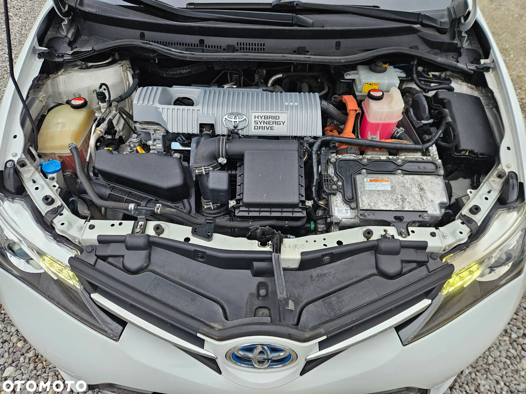 Toyota Auris Hybrid 135 Dynamic - 11