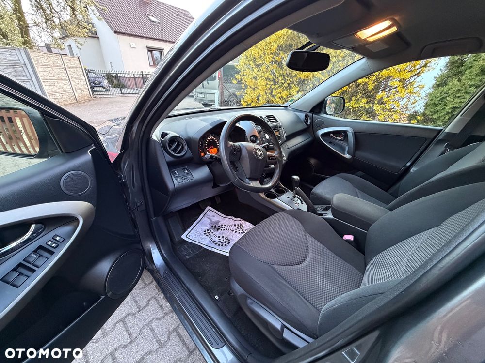 Toyota RAV4 2.2 D-4D 4x4 Automatik Life - 10