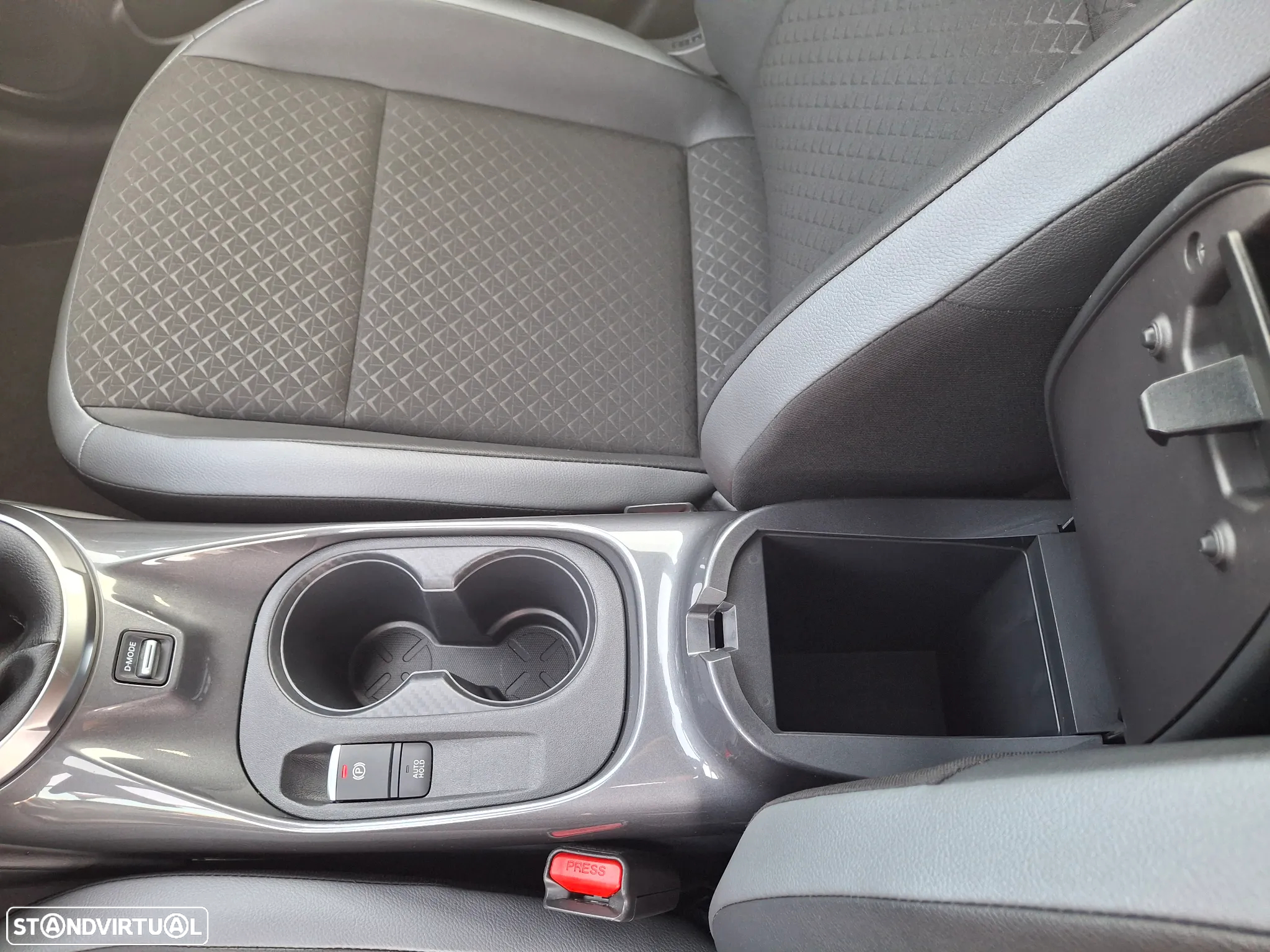 Nissan Juke 1.0 DIG-T N-Connecta NAV. - 22