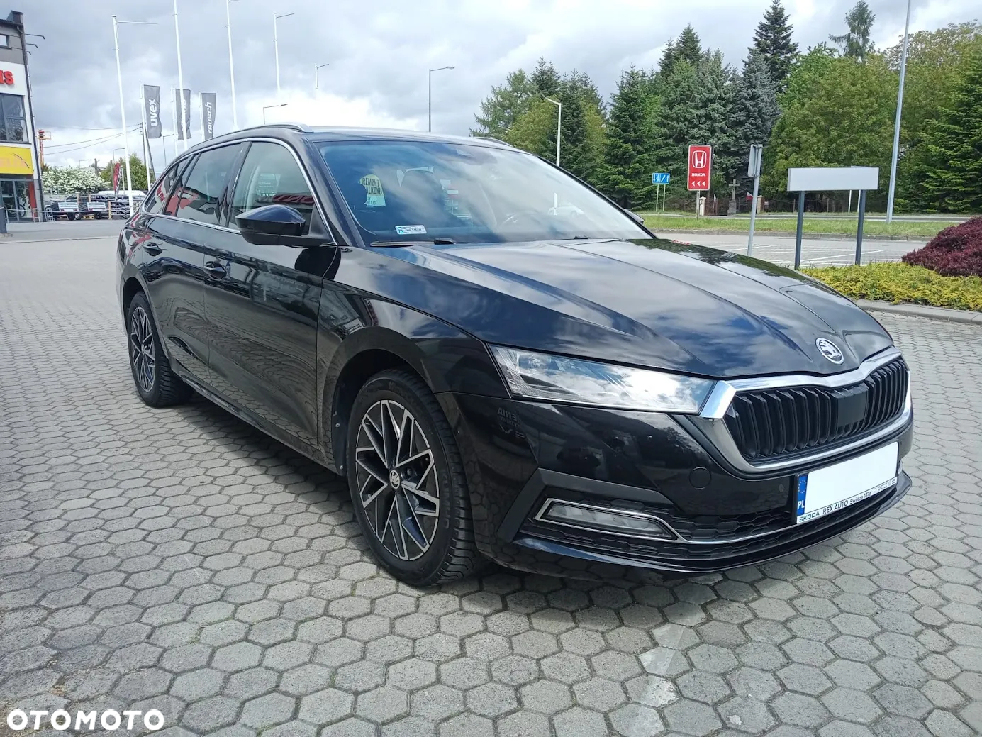 Skoda Octavia 2.0 TDI Style DSG - 5