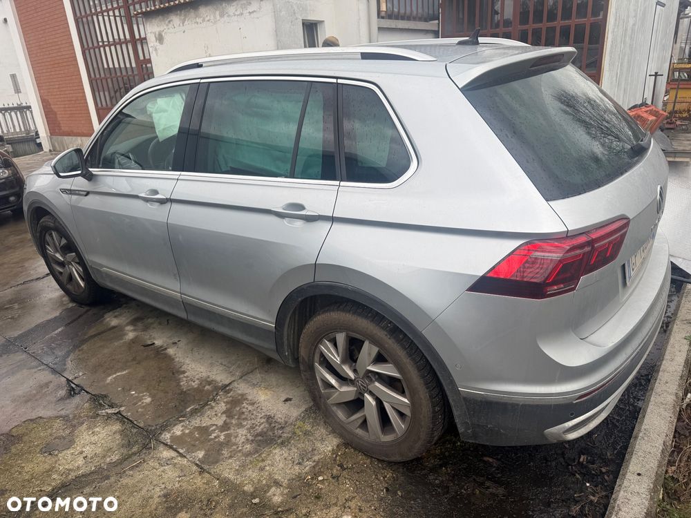 Volkswagen Tiguan 2.0 TDI SCR 4MotION DSG R-Line - 5