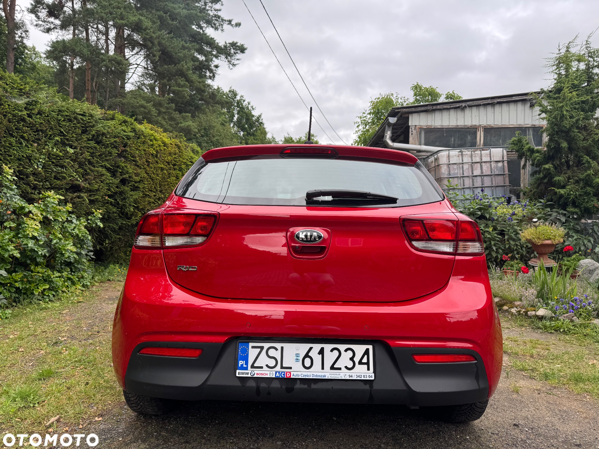 Kia Rio 1.2 L - 4