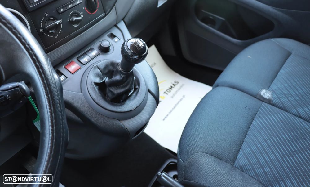 Peugeot Partner - 15