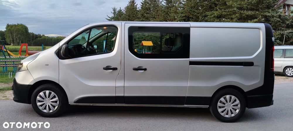 Renault TRAFIC LONG BRYGADÓWKA 6 OSÓB - 17