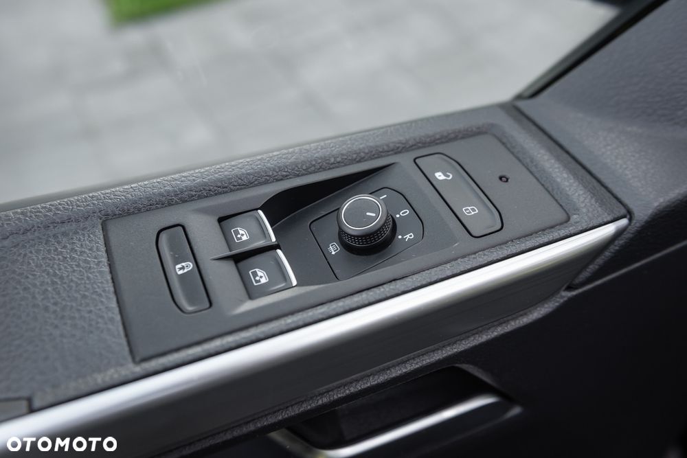 Volkswagen Multivan 2.0 TDI L1 Highline 4Motion DSG - 19