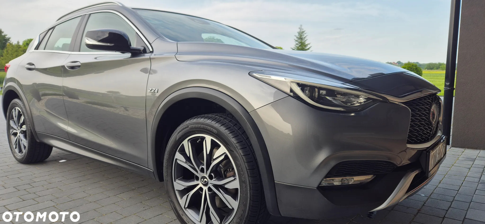 Infiniti Q30 2.2d Luxe AWD 7DCT - 33