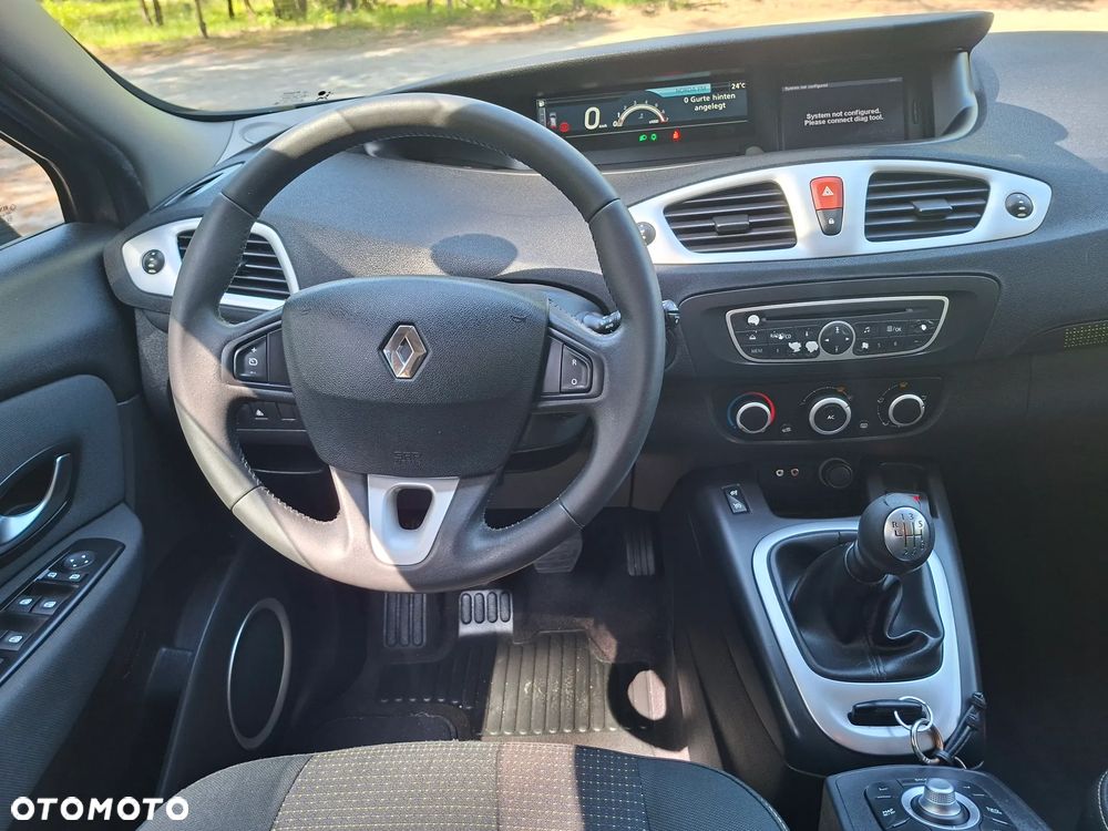 Renault Scenic 1.4 16V TCE Bose Edition - 27