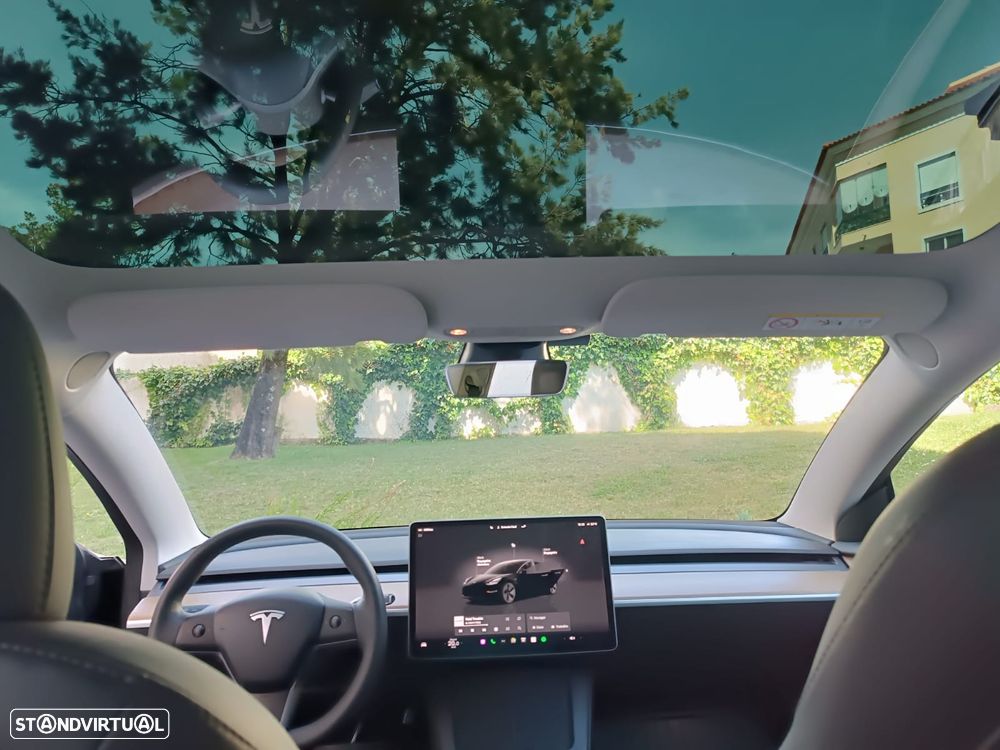 Tesla Model 3 Long Range Tração Traseira - 13