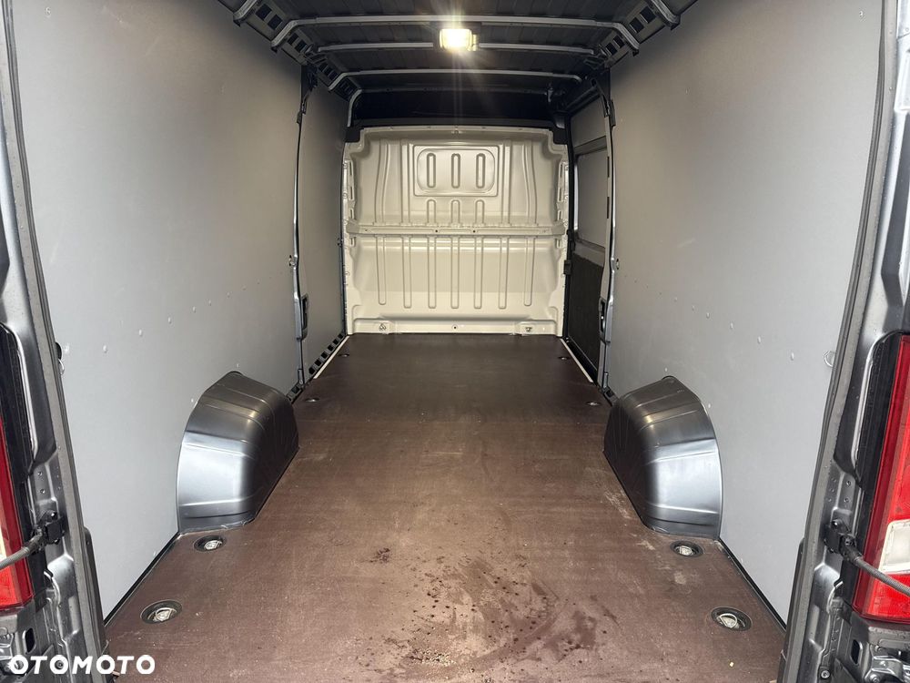 Toyota PROACE MAX - 12