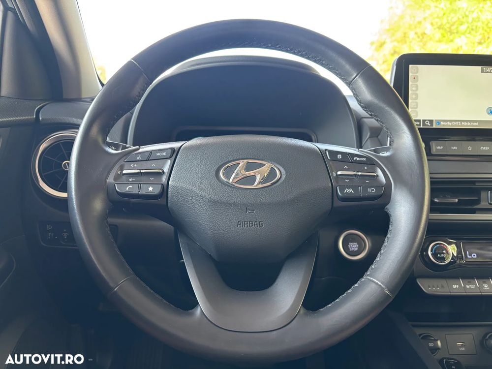 Hyundai KONA - 25