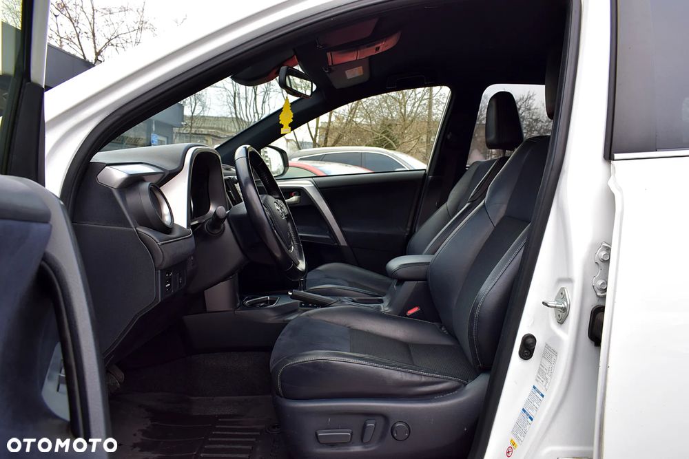 Toyota RAV4 2.0 4x4 Automatik Executive - 5