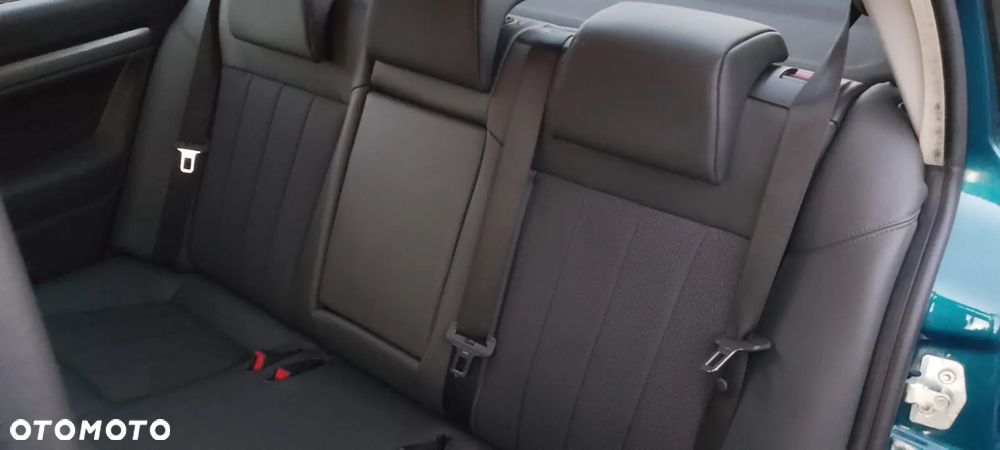 Opel Vectra 1.6 Elegance - 16