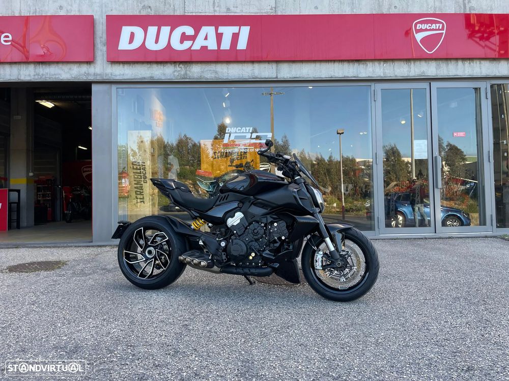 Ducati Diavel V4 - 1