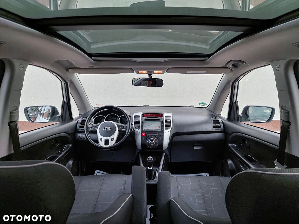 Kia Venga 1.6 CVVT Titanium Collection - 19