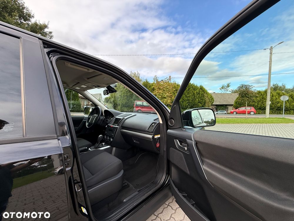 Land Rover Freelander II 2.2 sD4 S - 21