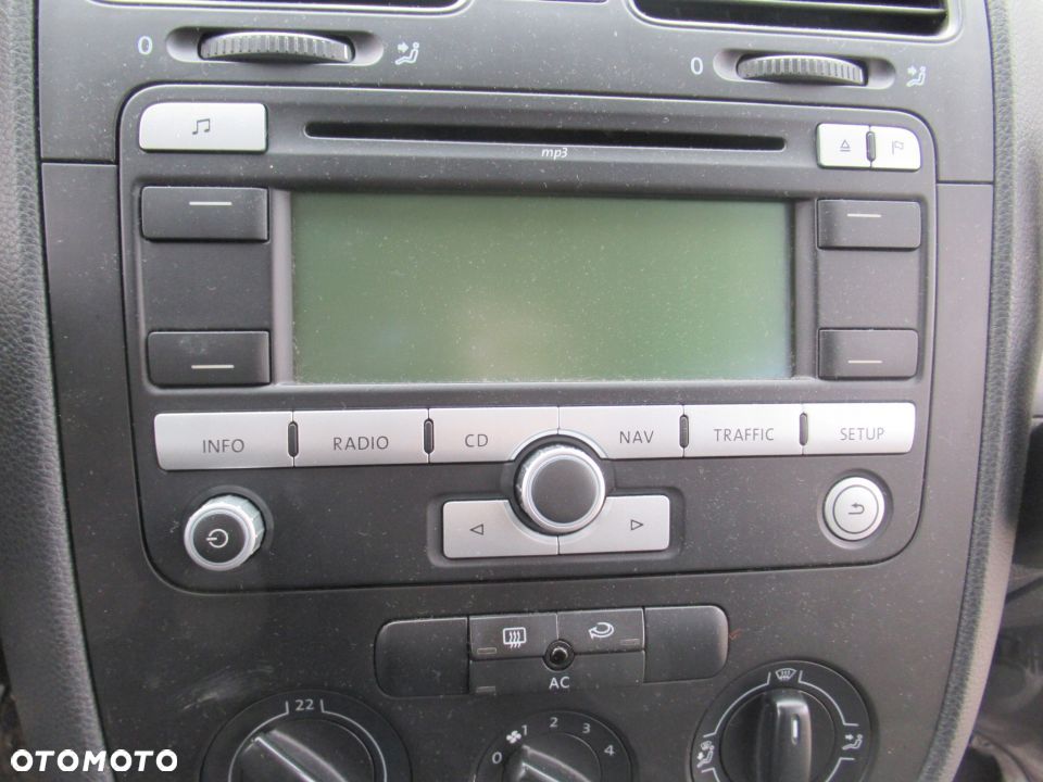 RADIO CD RNS300 VW PASSAT B6 VW TOURAN I VW GOLF V SEAT LEON 2 - 5
