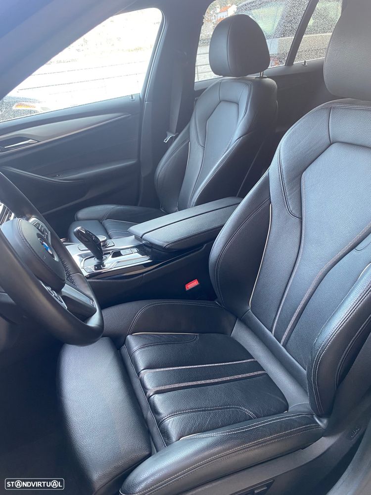 BMW 530 d Pack M Auto - 12