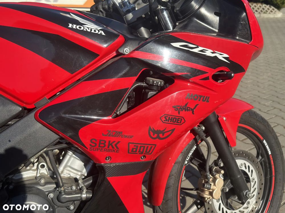 Honda CBR - 7