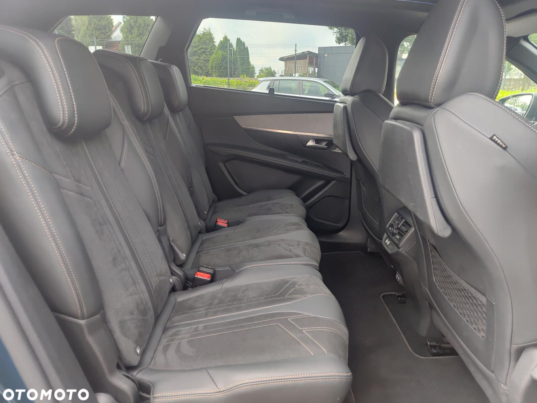 Peugeot 5008 1.6 PureTech GT Pack S&S EAT8 - 24