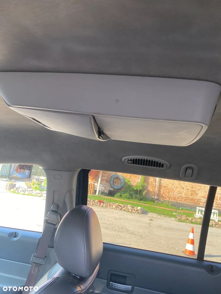 Dodge Durango 5.7 HEMI - 11