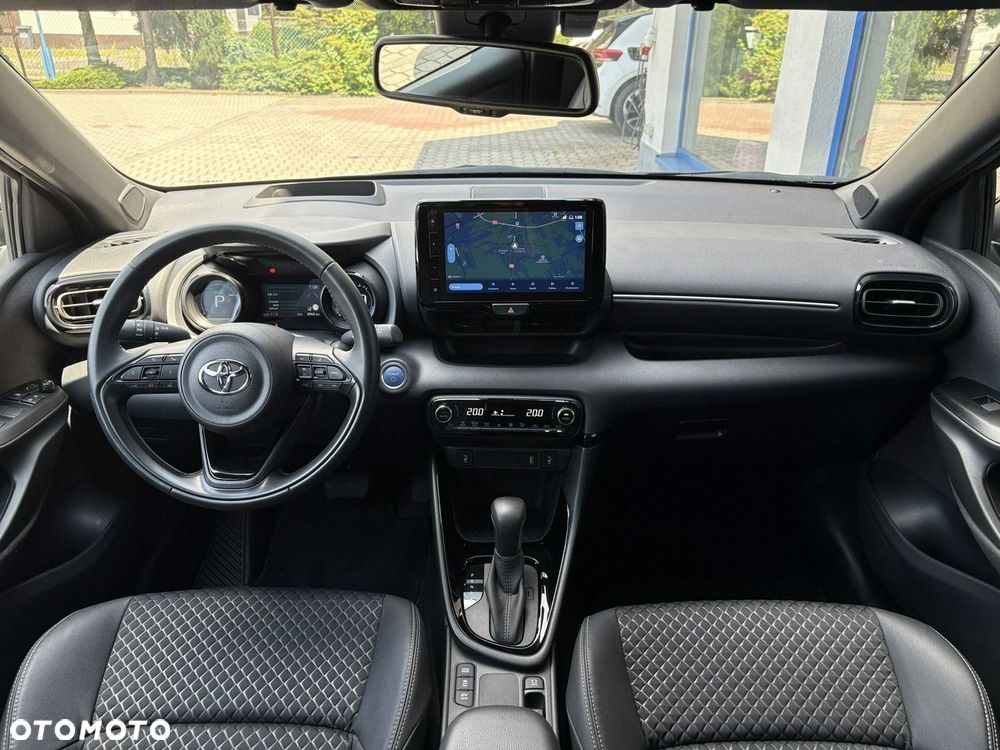 Toyota Yaris - 15
