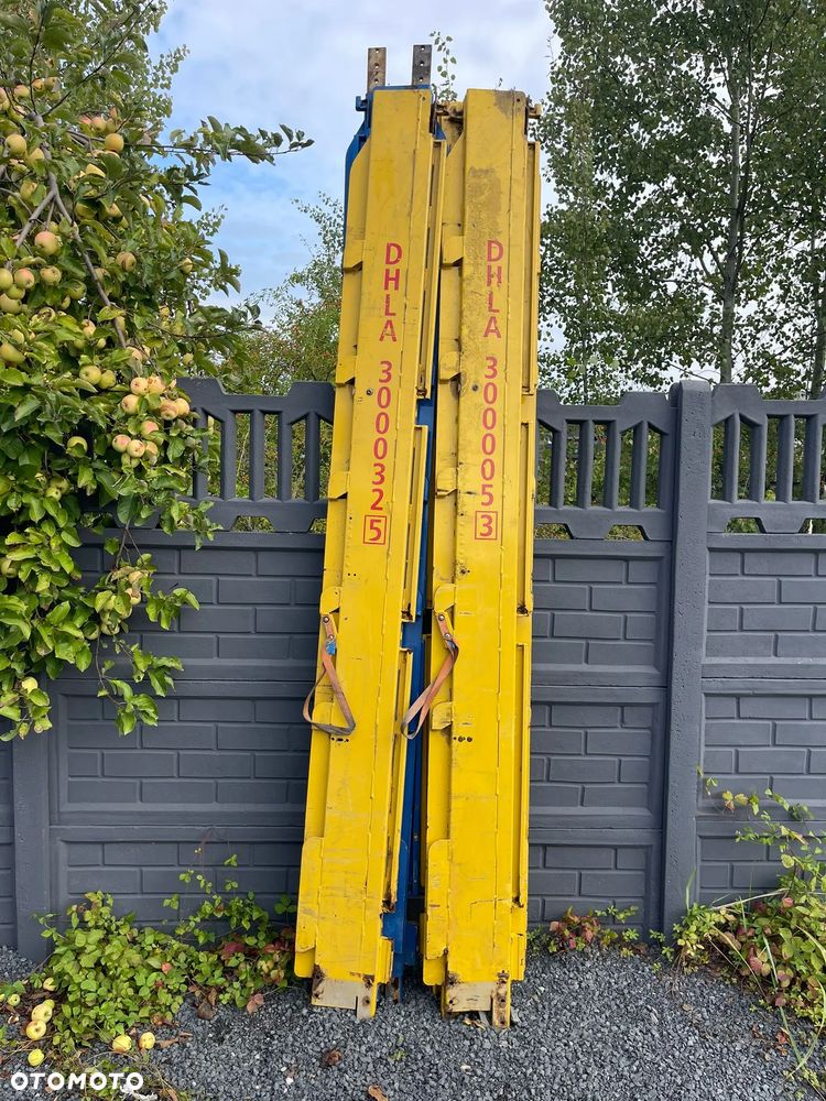 Słupki do naczepy KRONE - 2