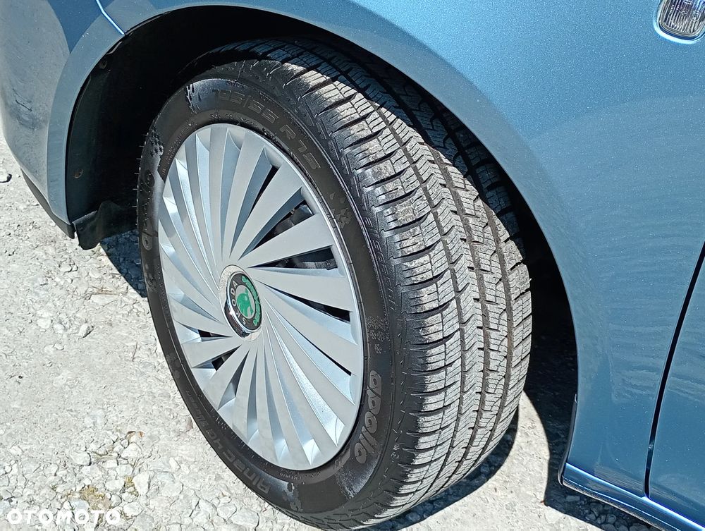 Skoda Fabia 1.2 HTP COOL EDITION - 36