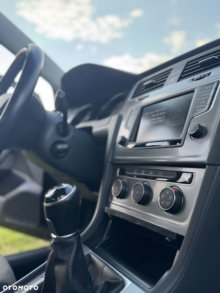 Volkswagen Golf 1.2 TSI BMT Trendline - 10