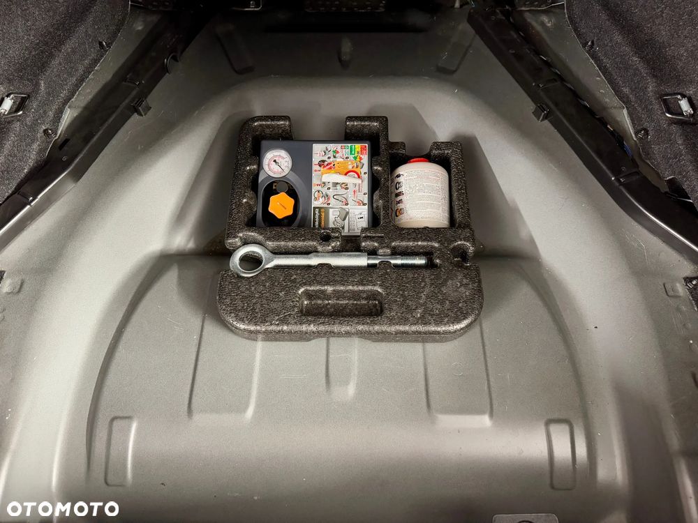 Volvo S60 D3 Geartronic Kinetic - 29