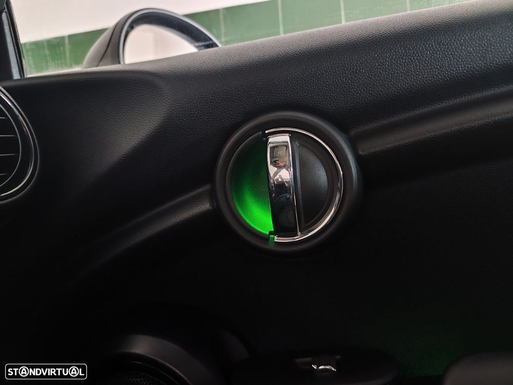 MINI 3 Portas One - 24