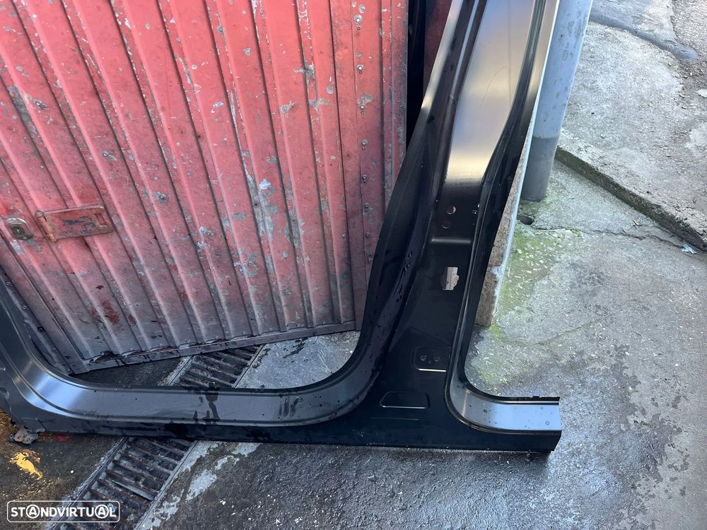 Peugeot 3008 III - PAINEL EMBALADEIRA FRENTE ESQUERDA - Z627 - 3