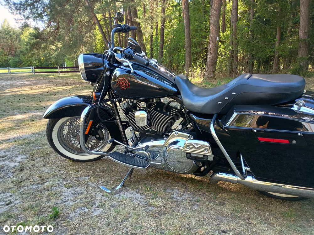 Harley-Davidson Touring Road King - 9