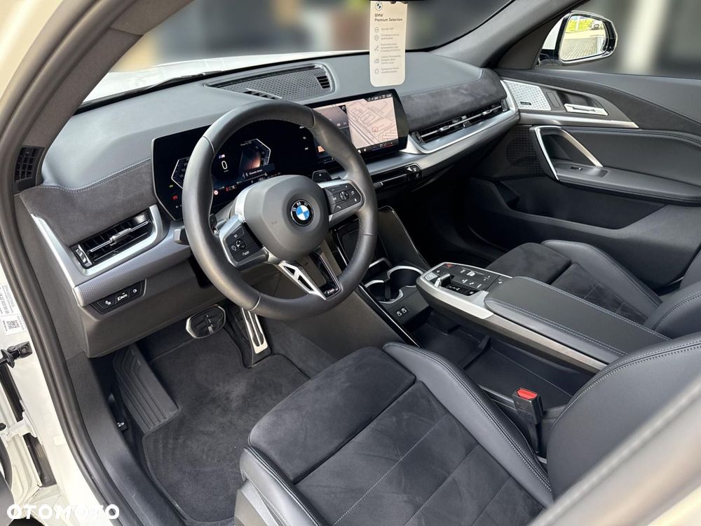 BMW X2 - 10