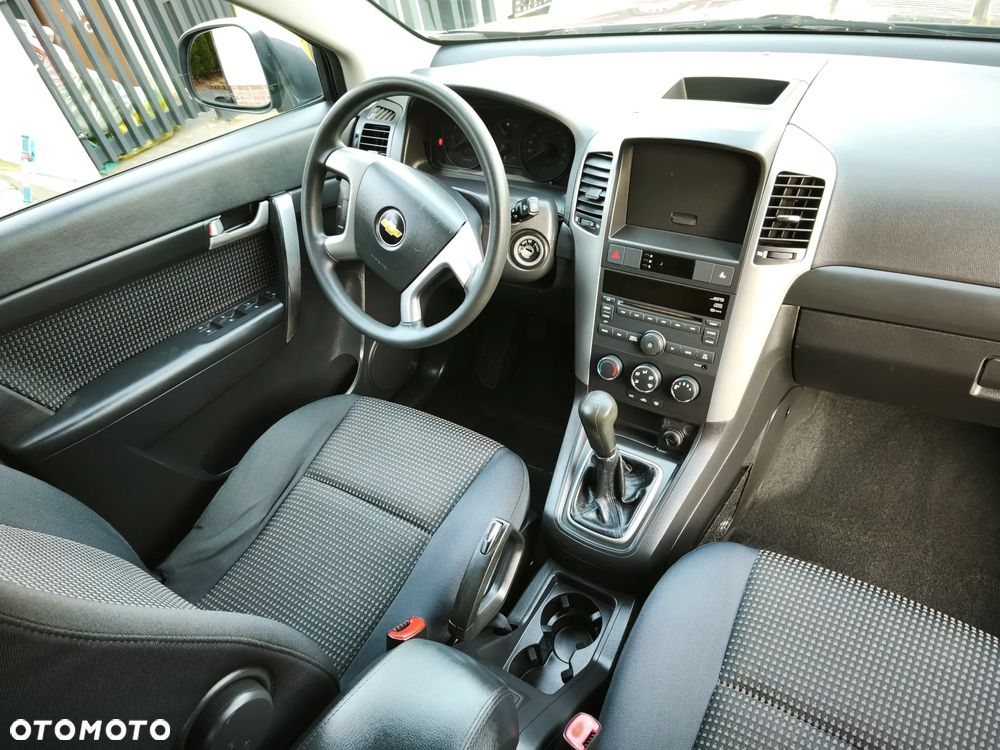 Chevrolet Captiva 2.4 2WD 5 Sitzer LS - 11