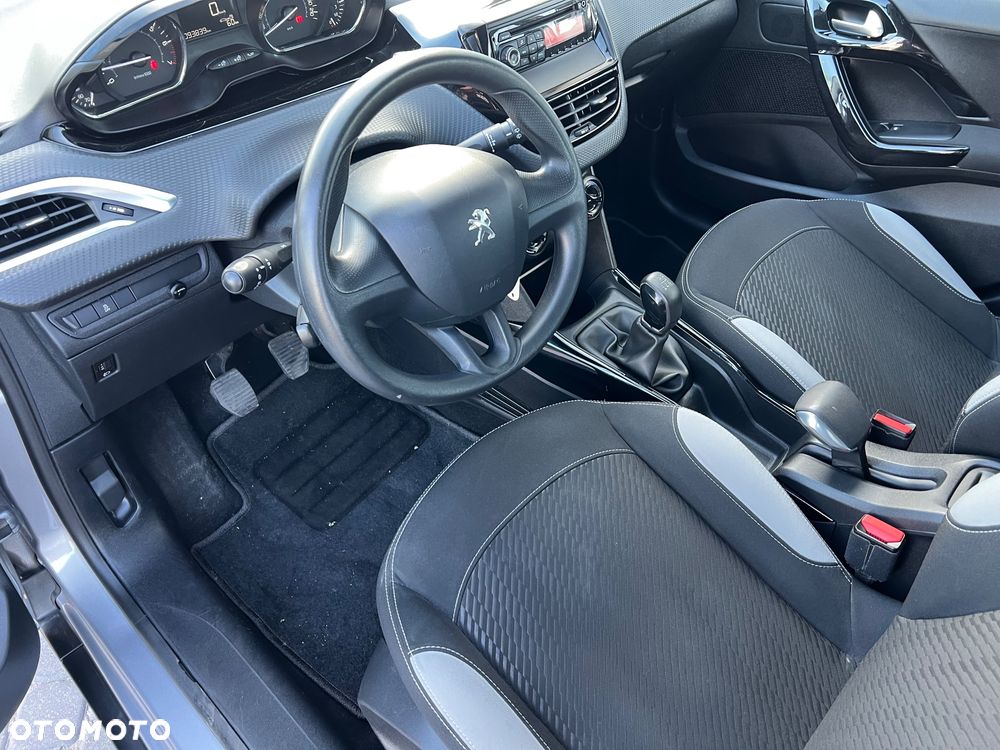 Peugeot 2008 1.2 VTi/Pure Tech Active - 10