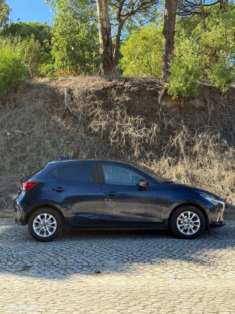 Mazda 2 1.5 Sky.Excellence Navi - 5