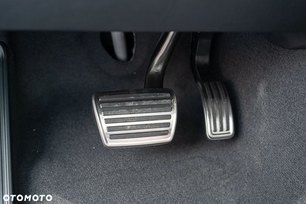 Porsche Cayenne Black Edition - 31